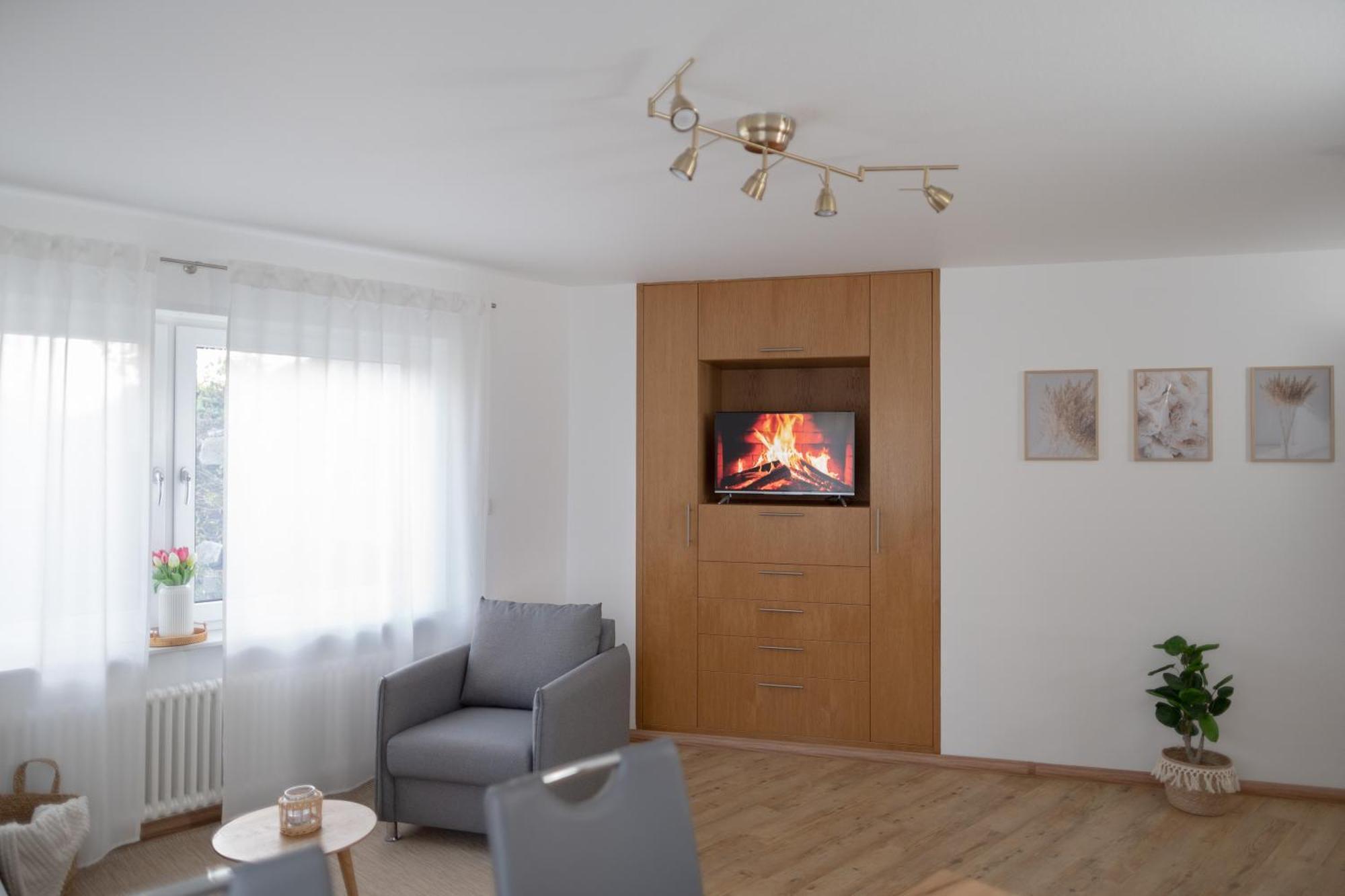 Ferienwohnung Rheinauen Гермерсхайм Экстерьер фото